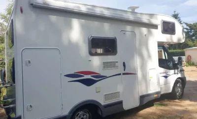(Dept 41) Challenger Génésis 33. Capucine 6 places carte grise et 6 couchages