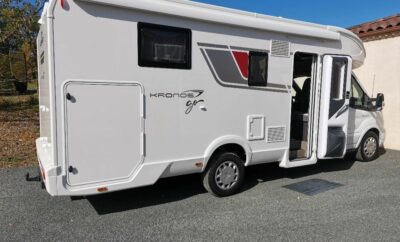 Espagne (Alicante) Roller team 265 kronos 265 TL/ Boite auto/ Profilé 5 places carte grise et 4 couchages