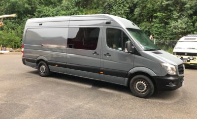 (Dept 22) Mercedes Sprinter. Fourgon 3 places CG et 2 couchages