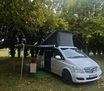 (Dept 04) Mercedes California 3l, boîte automatique/ Van aménagé 4 places