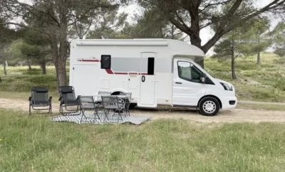 (84) Roller Team Kronos / Profilé 5 places carte grise et 4 places couchages